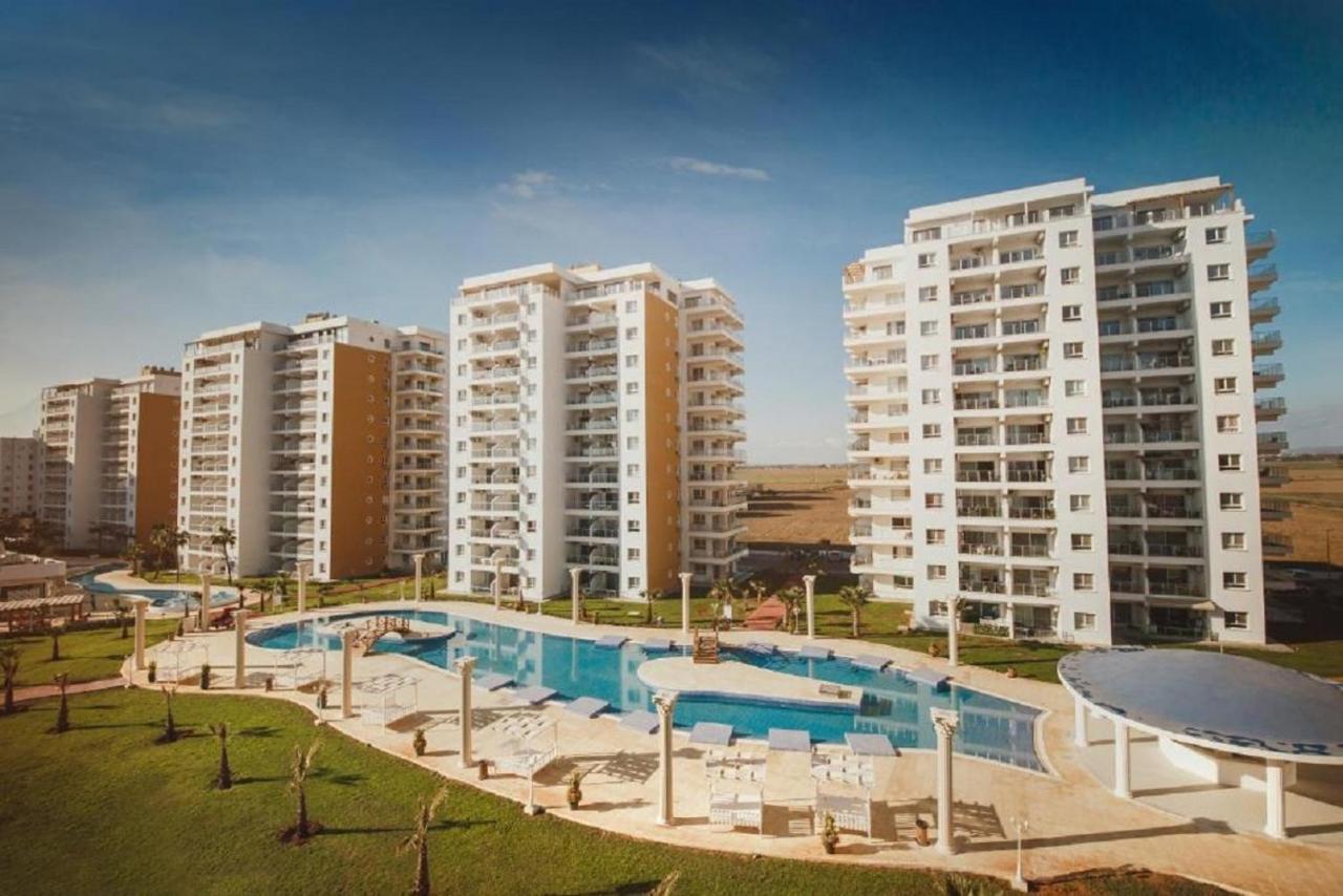 Spartacus Pool Apartments In Caesar Resort & Spa Trikomo Esterno foto